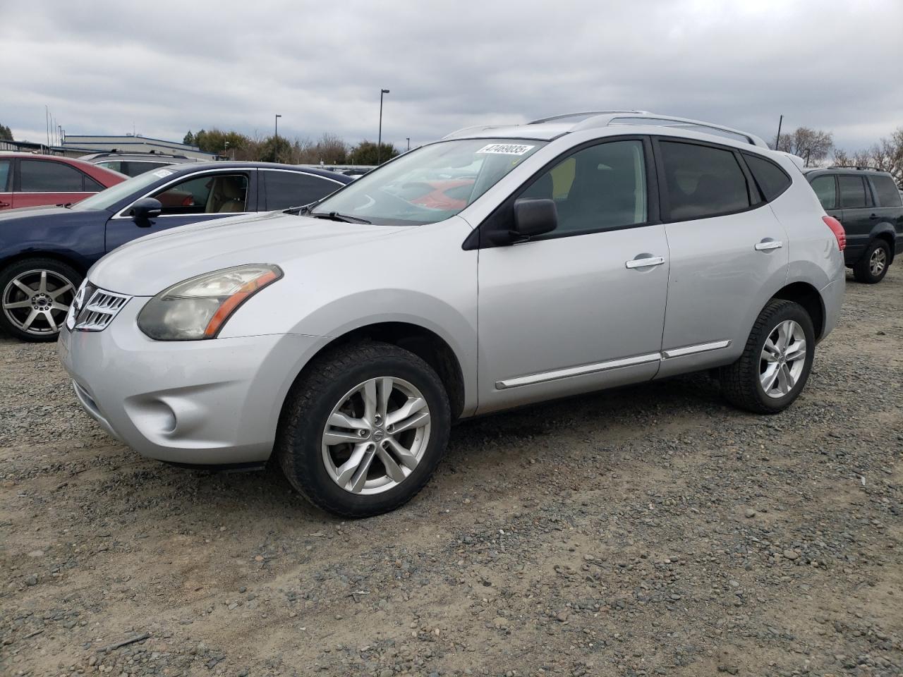 2015 NISSAN ROGUE SELE