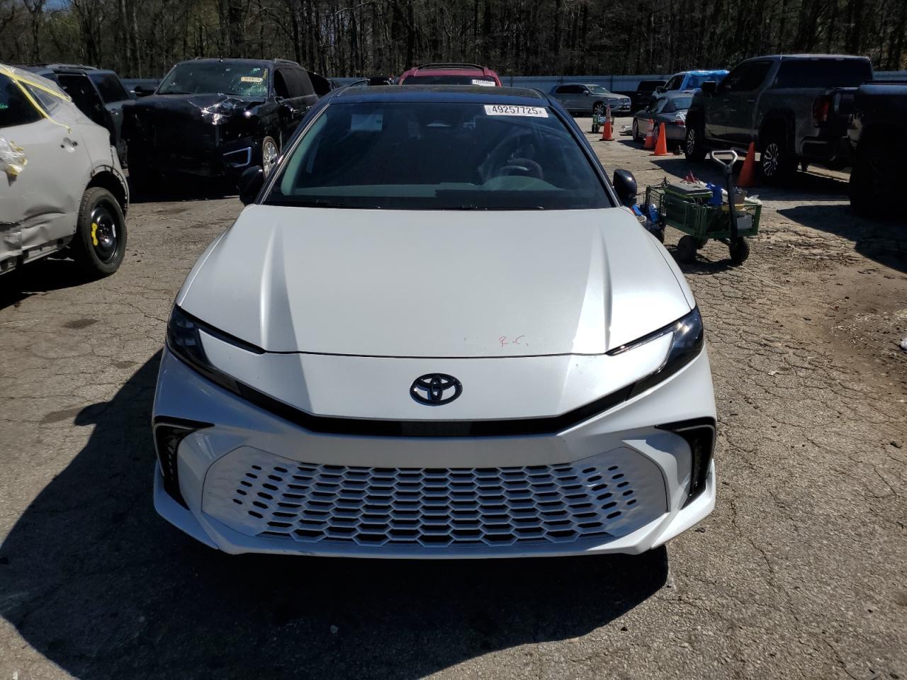 2025 TOYOTA CAMRY XSE - Фото 5