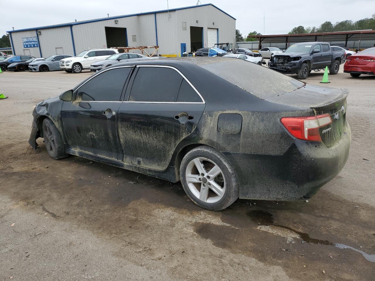 2012 TOYOTA CAMRY BASE - Image 2