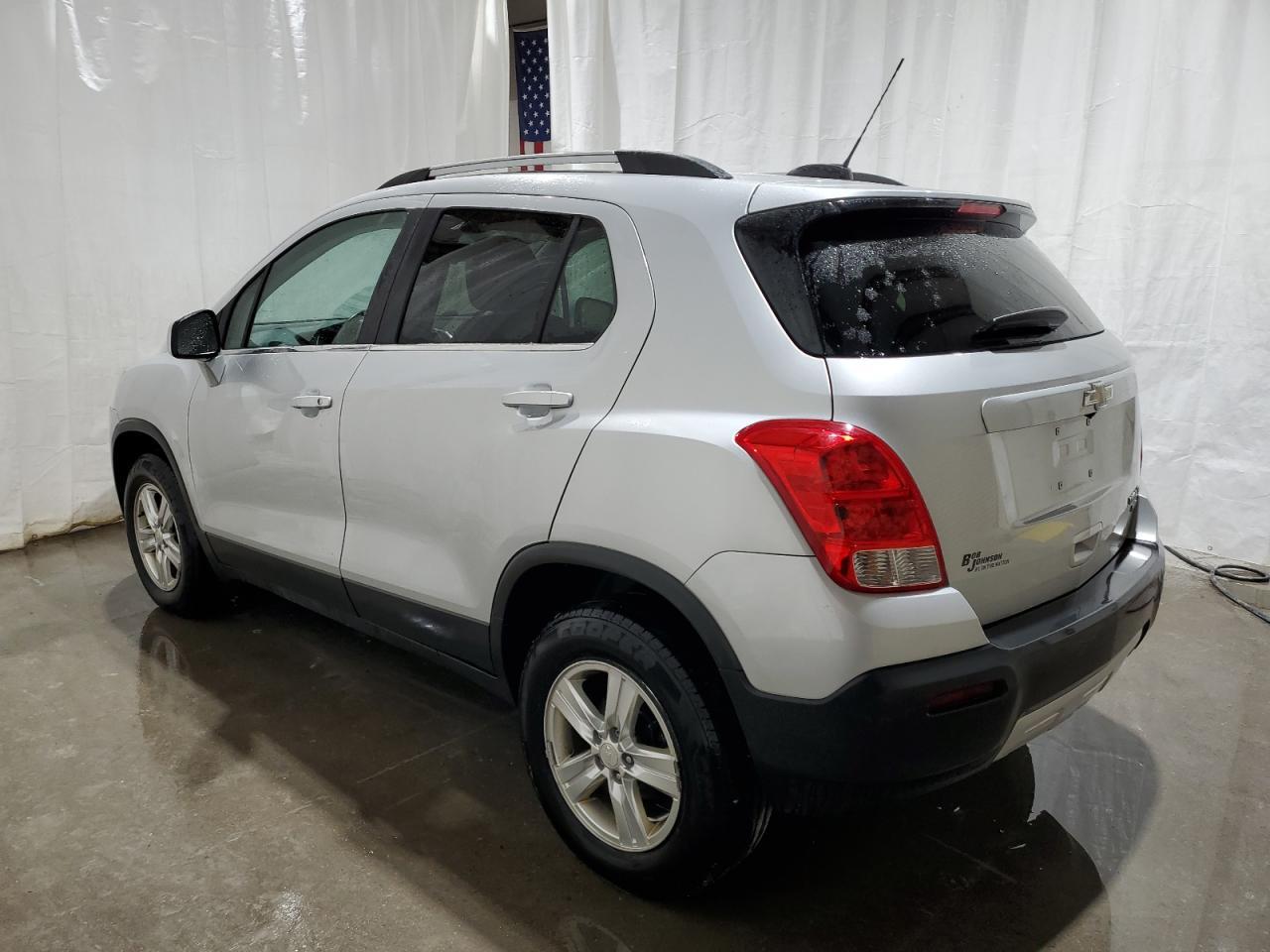 2015 CHEVROLET TRAX 1LT - Image 2