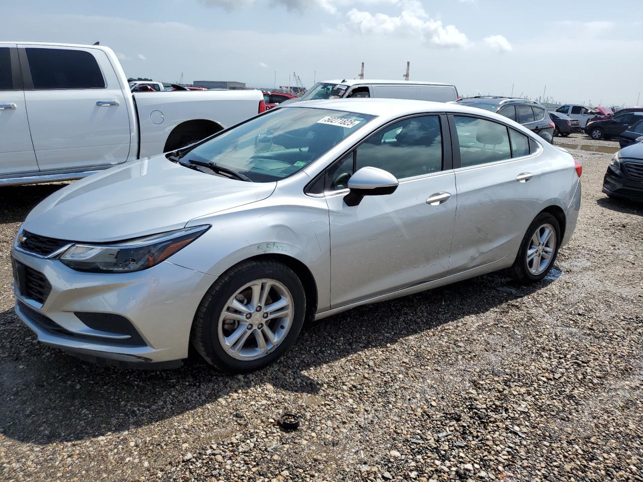 2017 CHEVROLET CRUZE LT