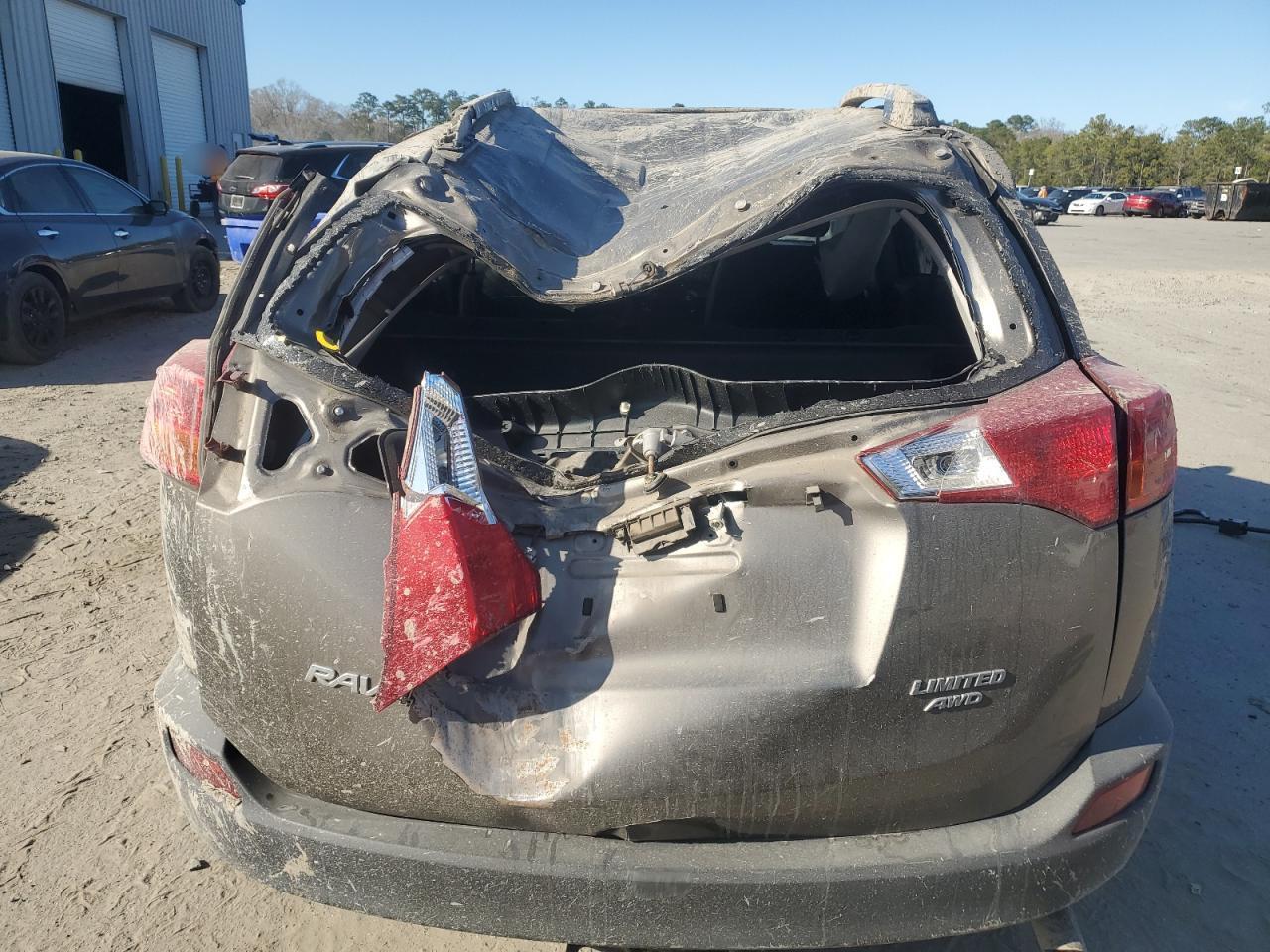 2015 TOYOTA RAV4 LIMIT - Image 6