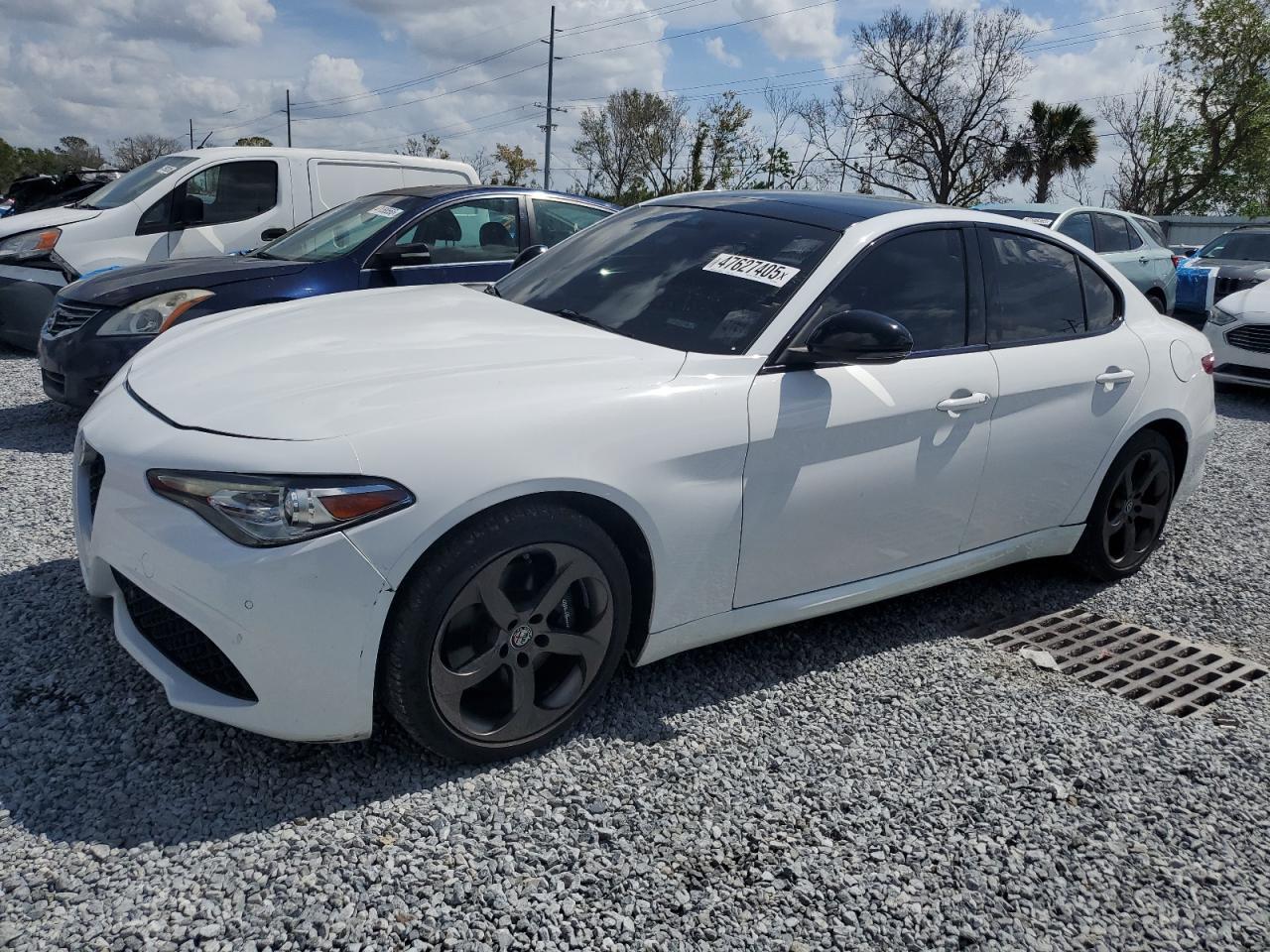 2017 ALFA ROMEO GIULIA Q4