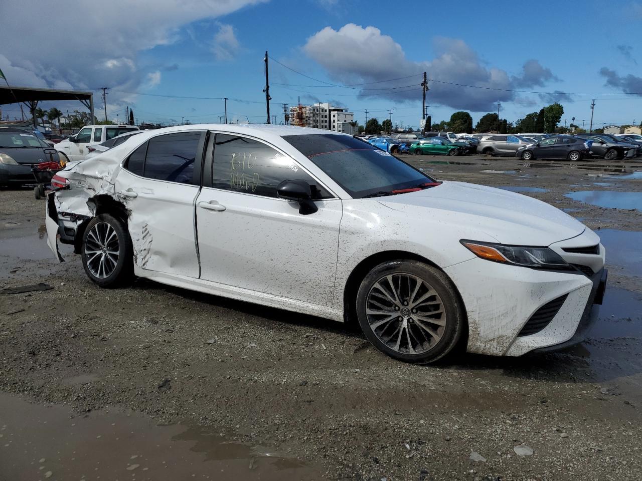 2018 TOYOTA CAMRY L - Фото 4