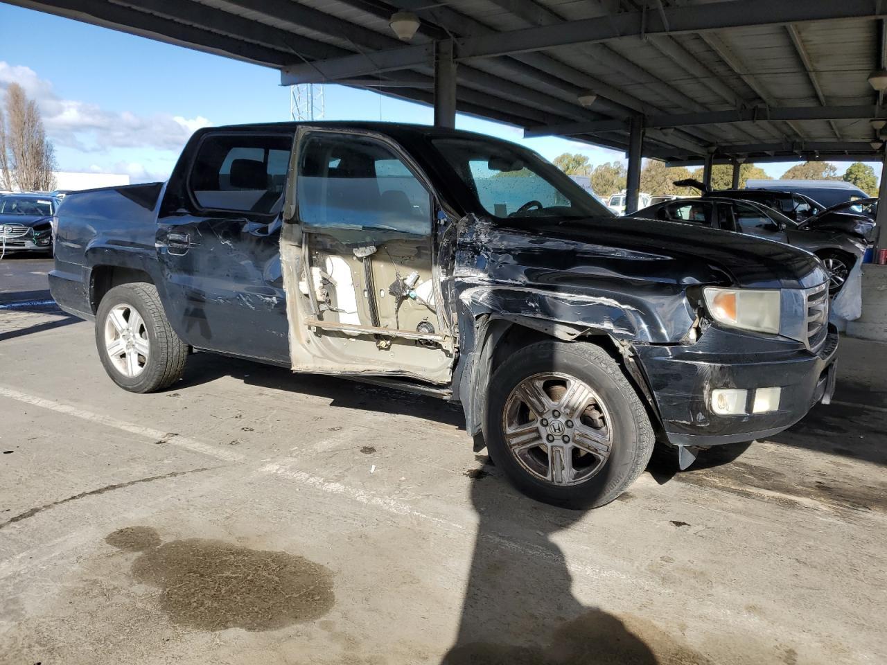 2013 HONDA RIDGELINE - Фото 4