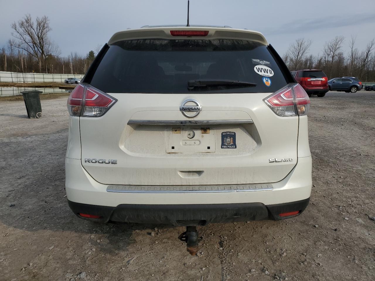 2015 NISSAN ROGUE S - Image 6