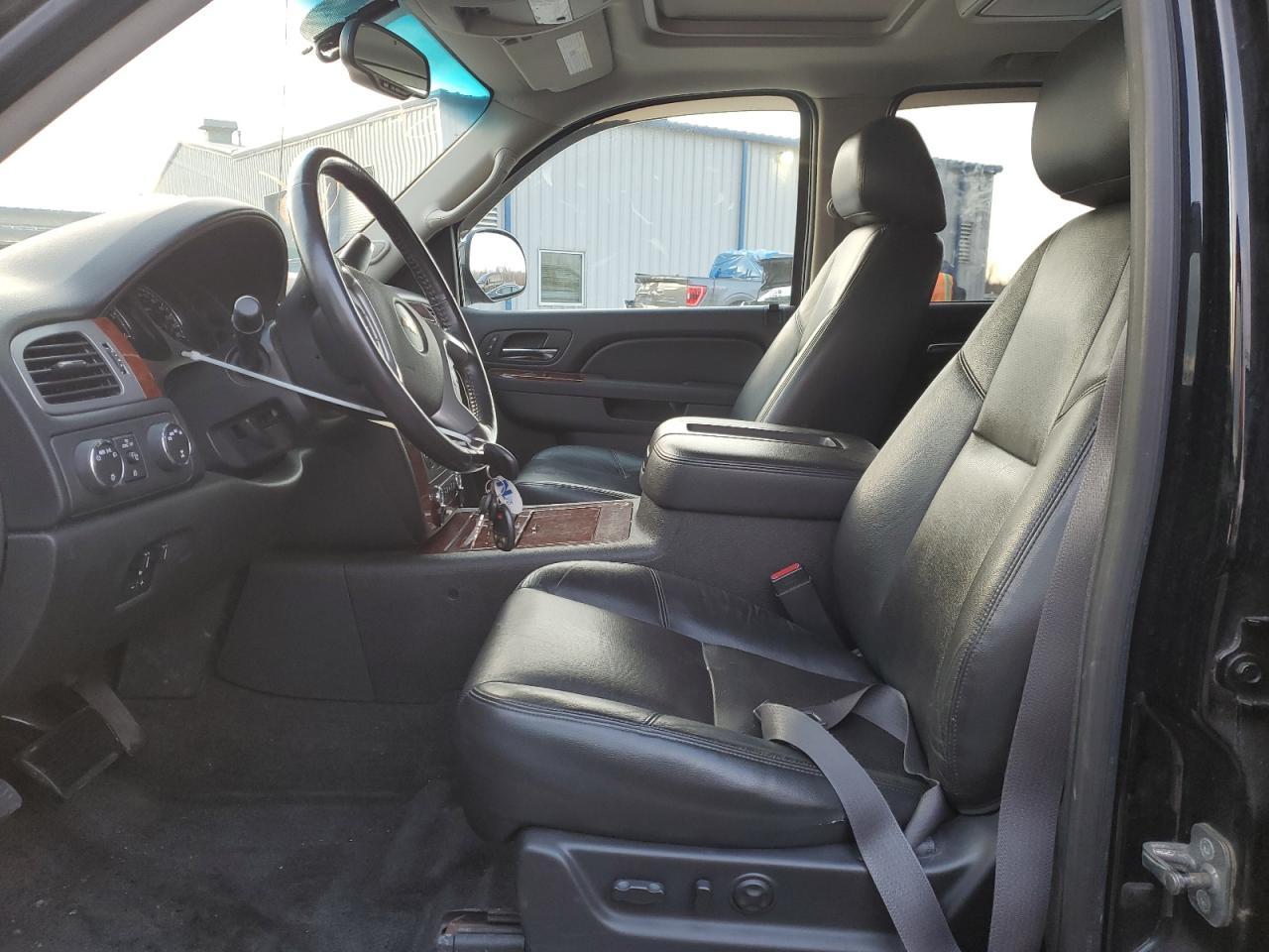 2013 CHEVROLET AVALANCHE - Image 7