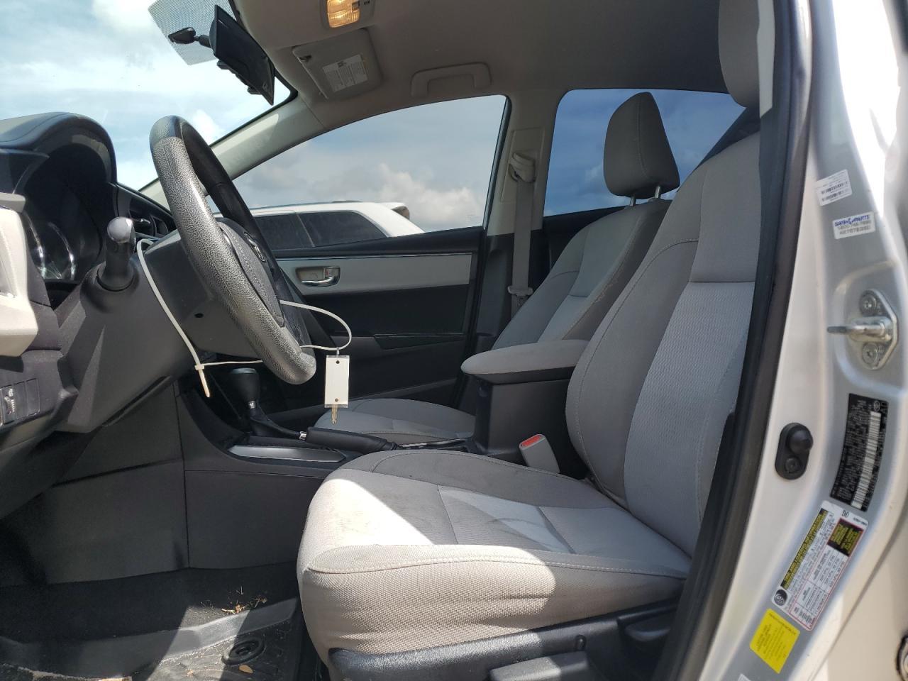 2015 TOYOTA COROLLA L - Image 7