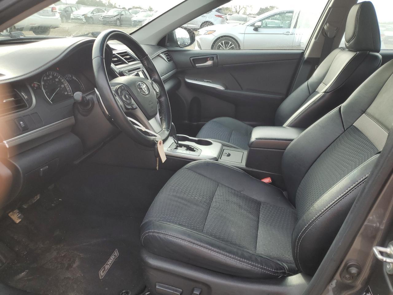 2014 TOYOTA CAMRY L - Image 7