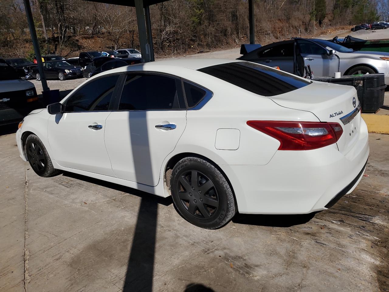 2018 NISSAN ALTIMA 2.5 - Фото 2