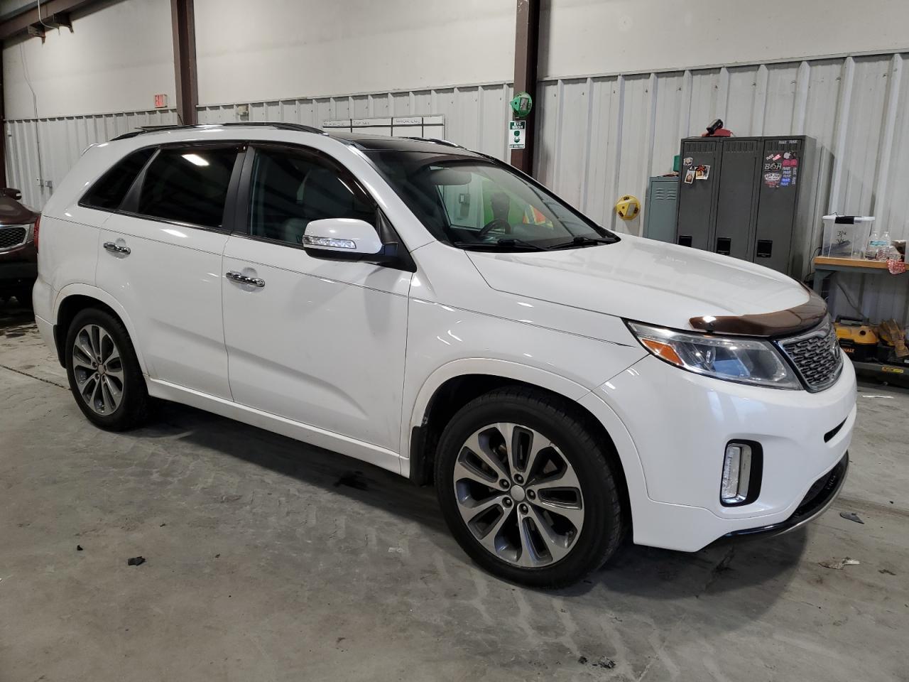 2015 KIA SORENTO SX - Image 4