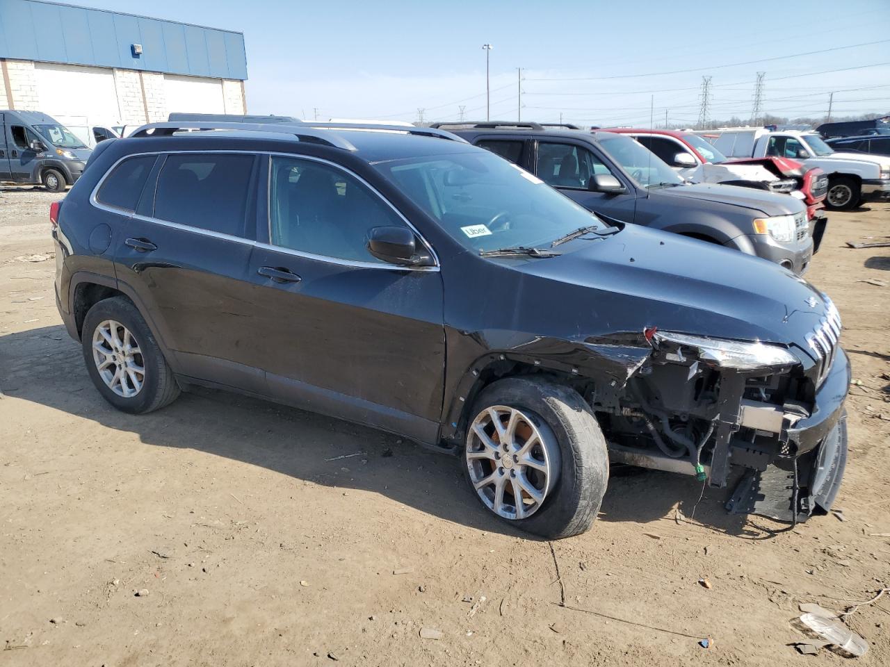 2017 JEEP CHEROKEE L - Image 4