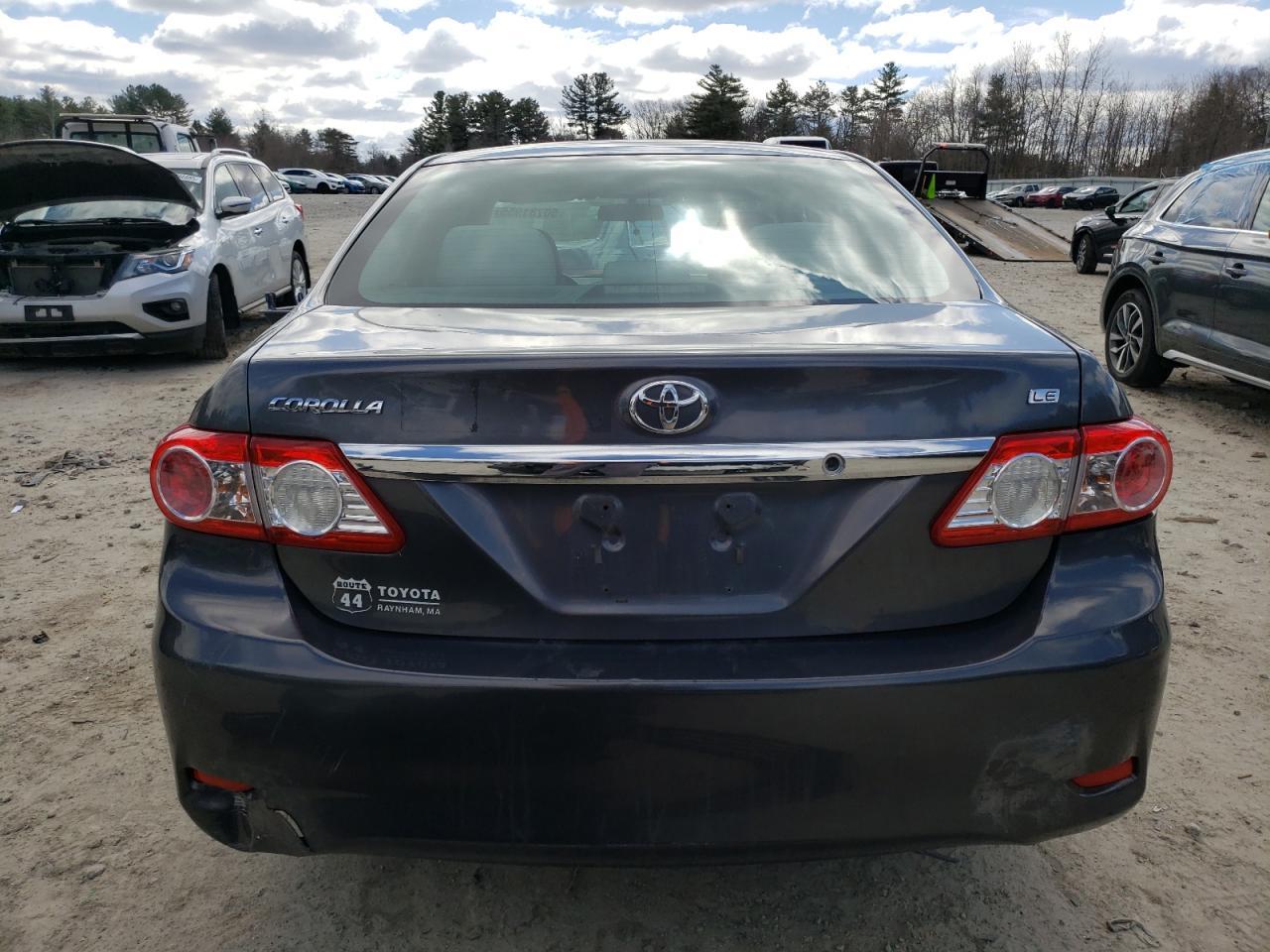 2013 TOYOTA COROLLA BA - Фото 6