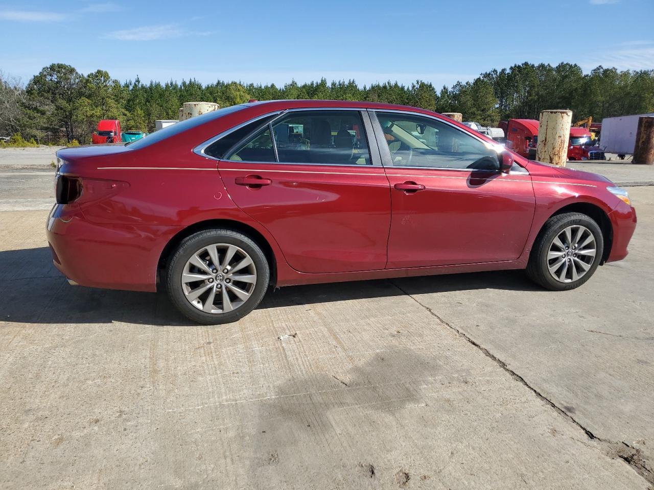 2017 TOYOTA CAMRY LE - Image 3