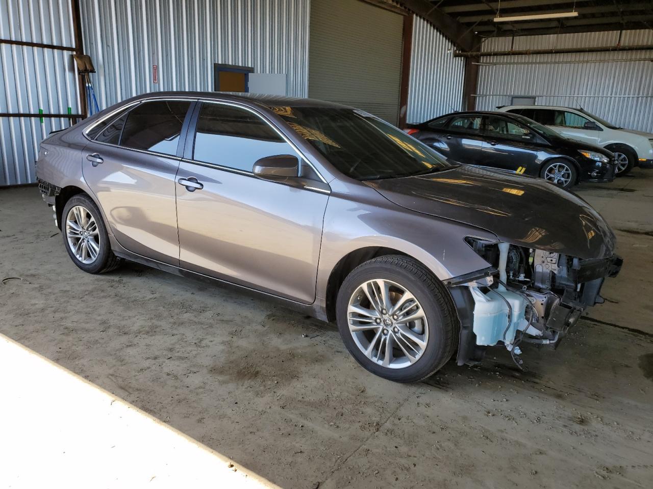 2017 TOYOTA CAMRY LE - Фото 4