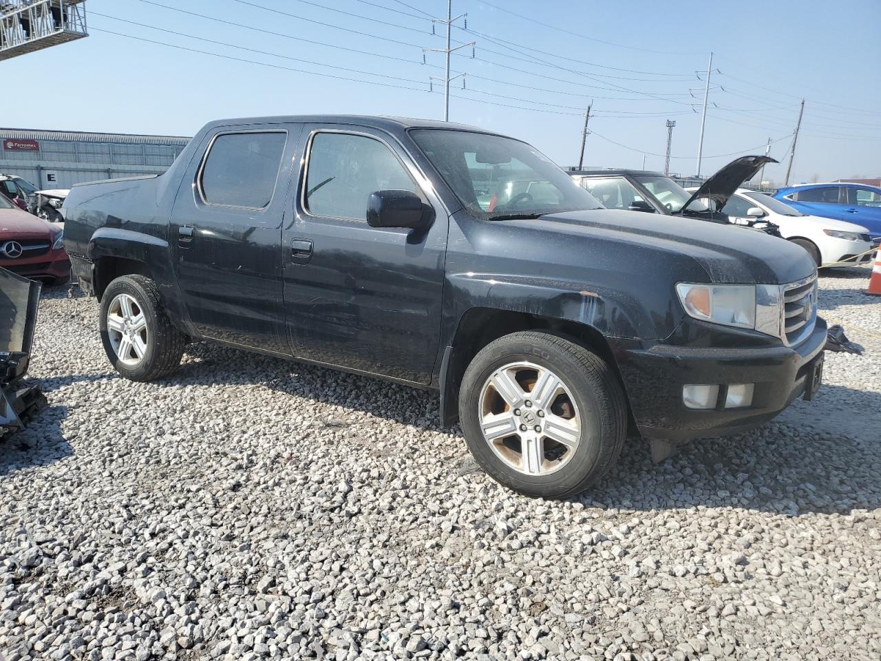 2013 HONDA RIDGELINE - Фото 4