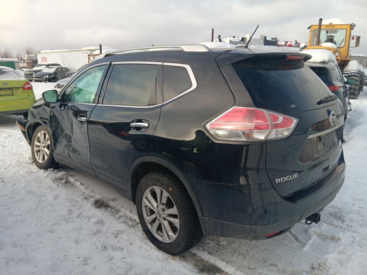 2015 NISSAN ROGUE S - Image 2