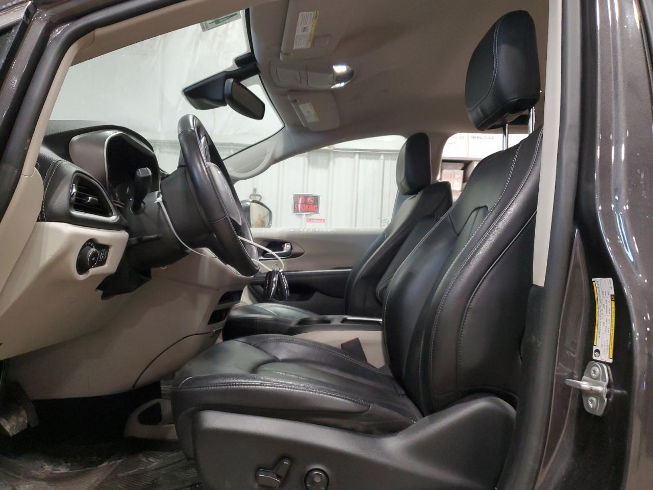2022 CHRYSLER PACIFICA T - Image 7