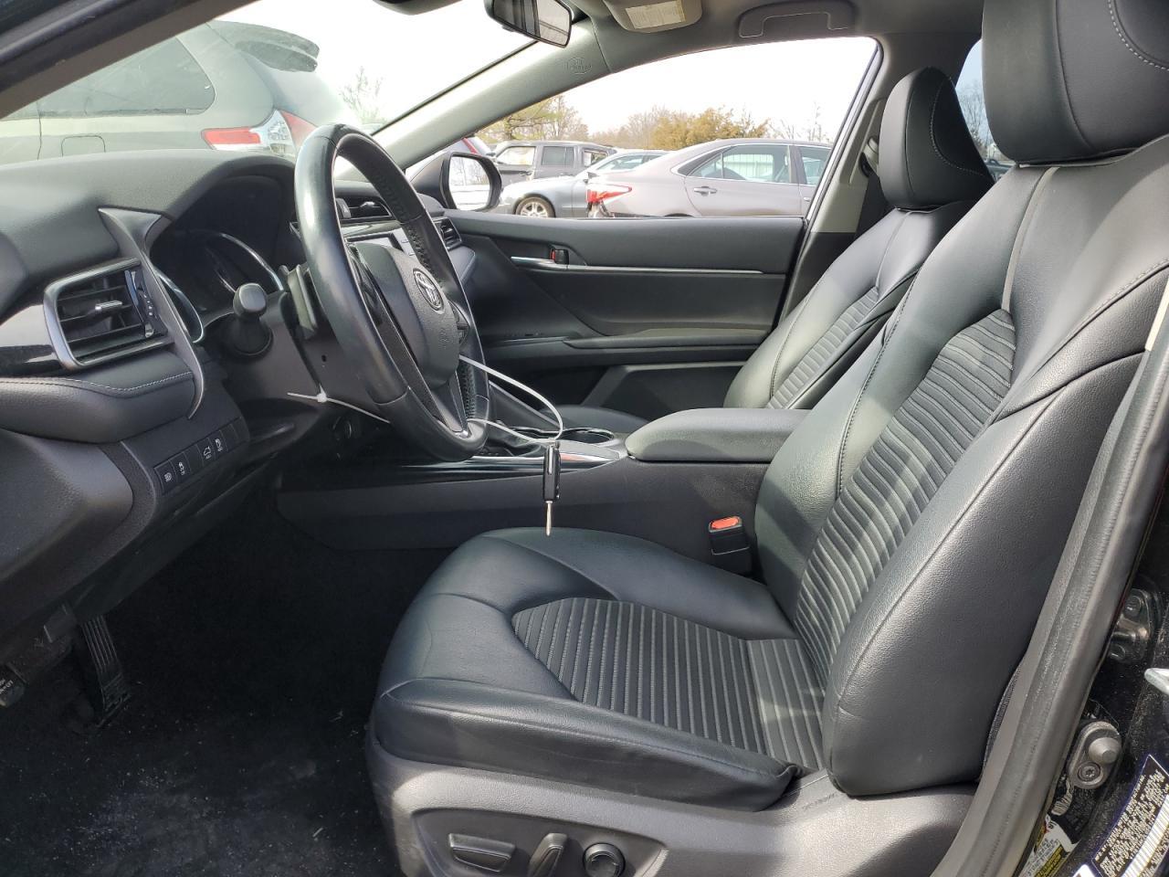 2020 TOYOTA CAMRY SE - Image 7