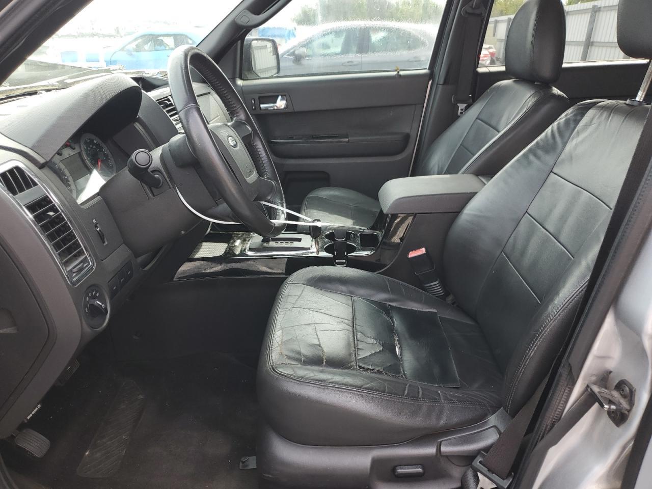 2010 FORD ESCAPE XLT - Image 7