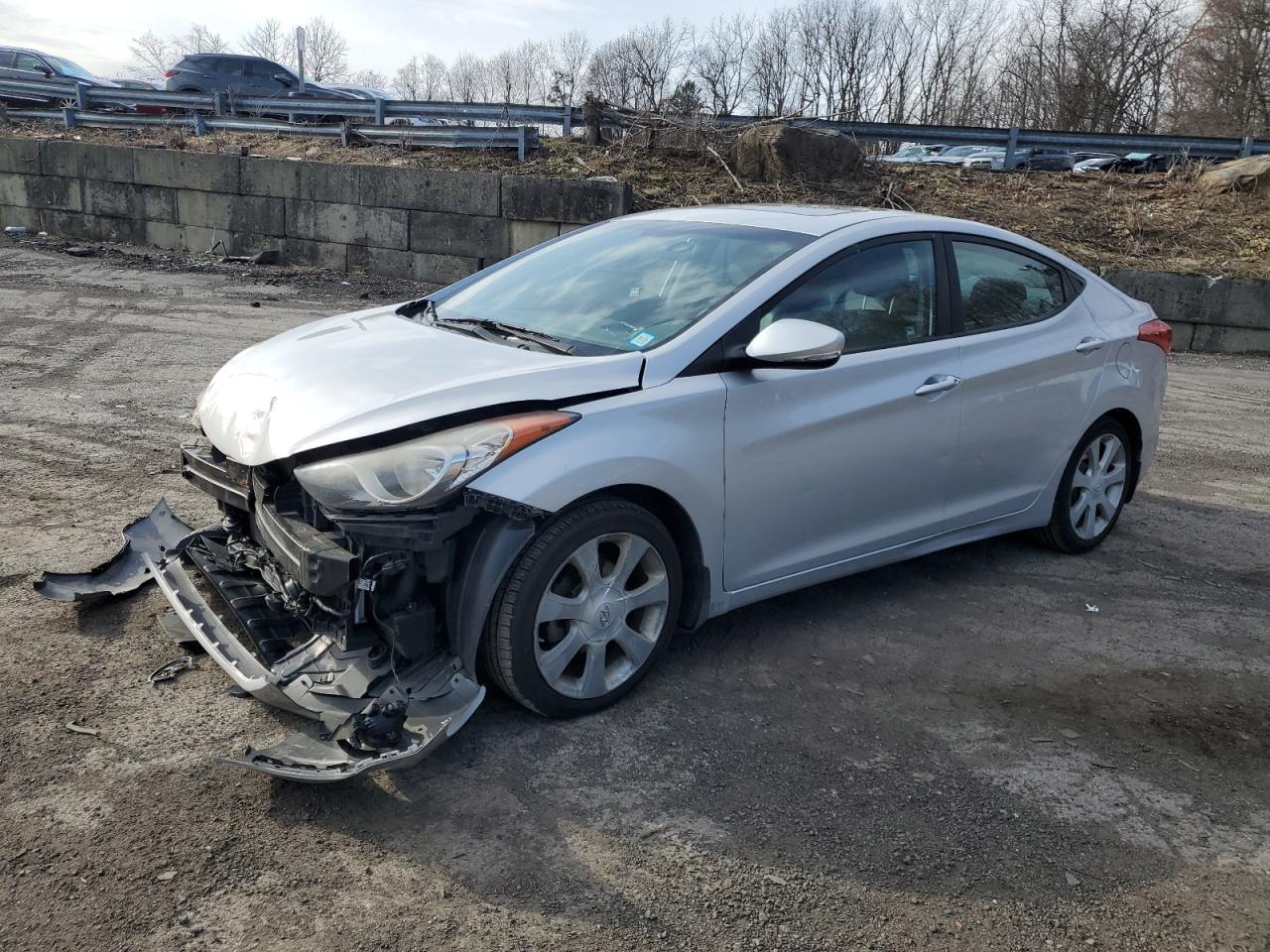 2013 HYUNDAI ELANTRA GL