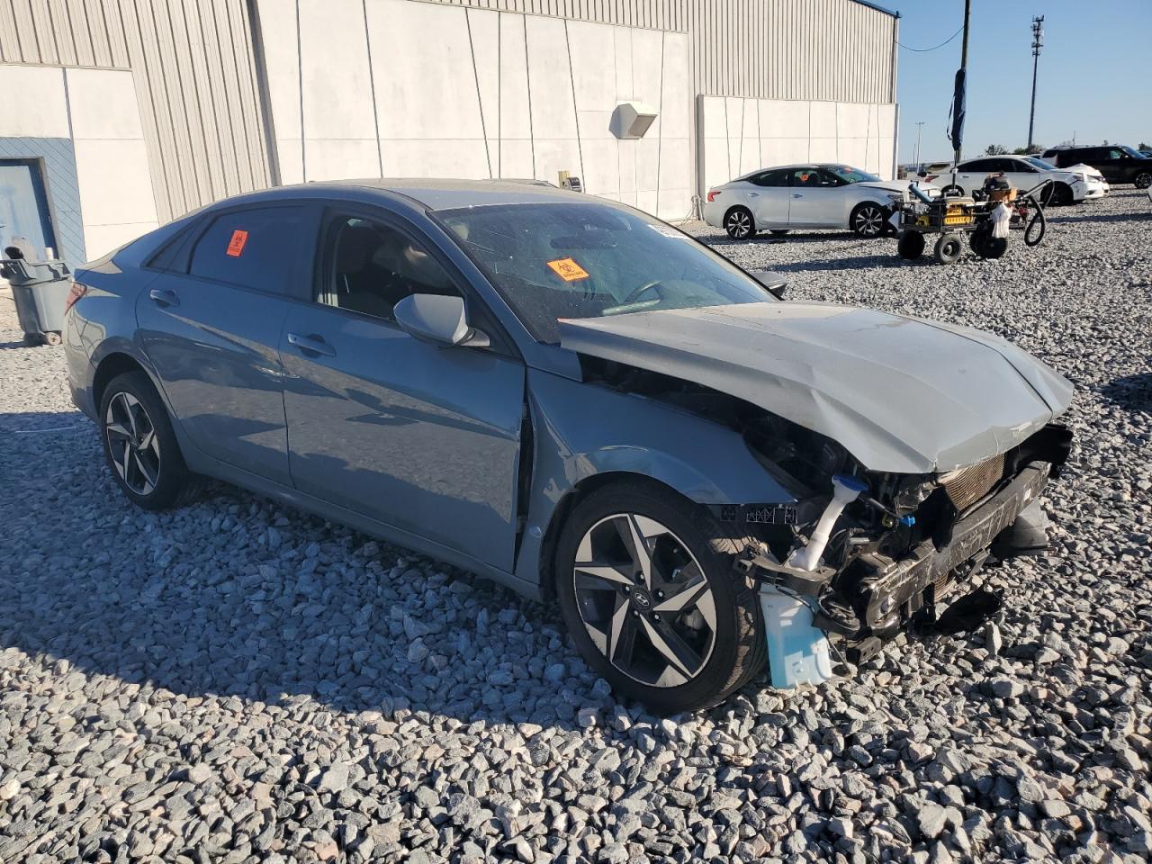 2023 HYUNDAI ELANTRA SE - Image 4