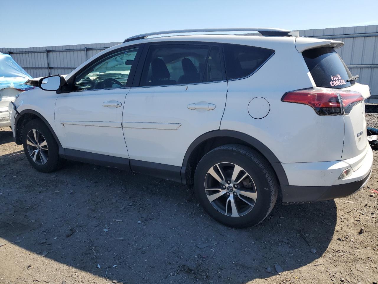 2016 TOYOTA RAV4 XLE - Фото 2