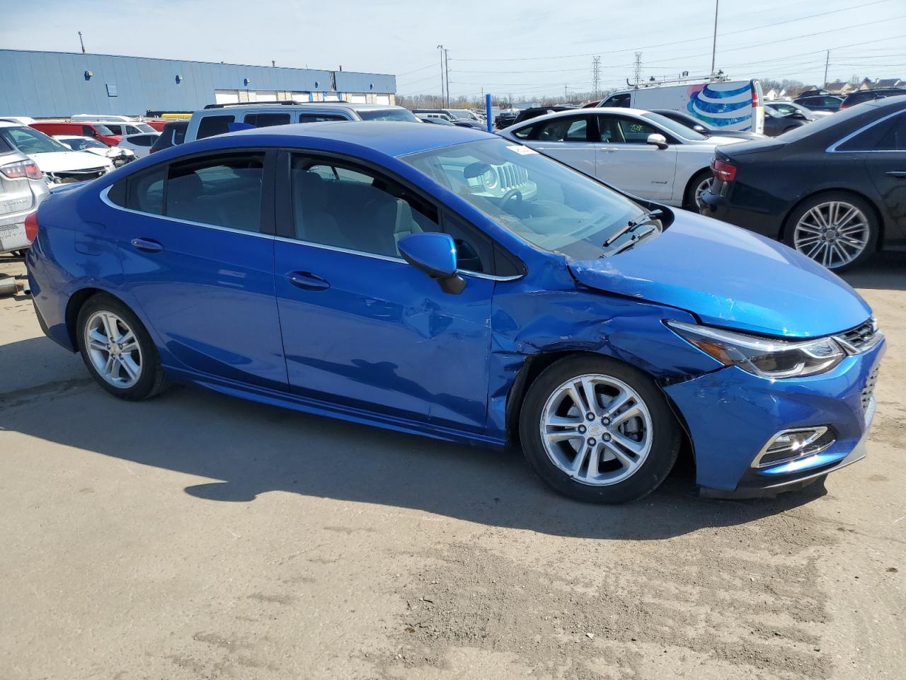 2016 CHEVROLET CRUZE LT - Image 4