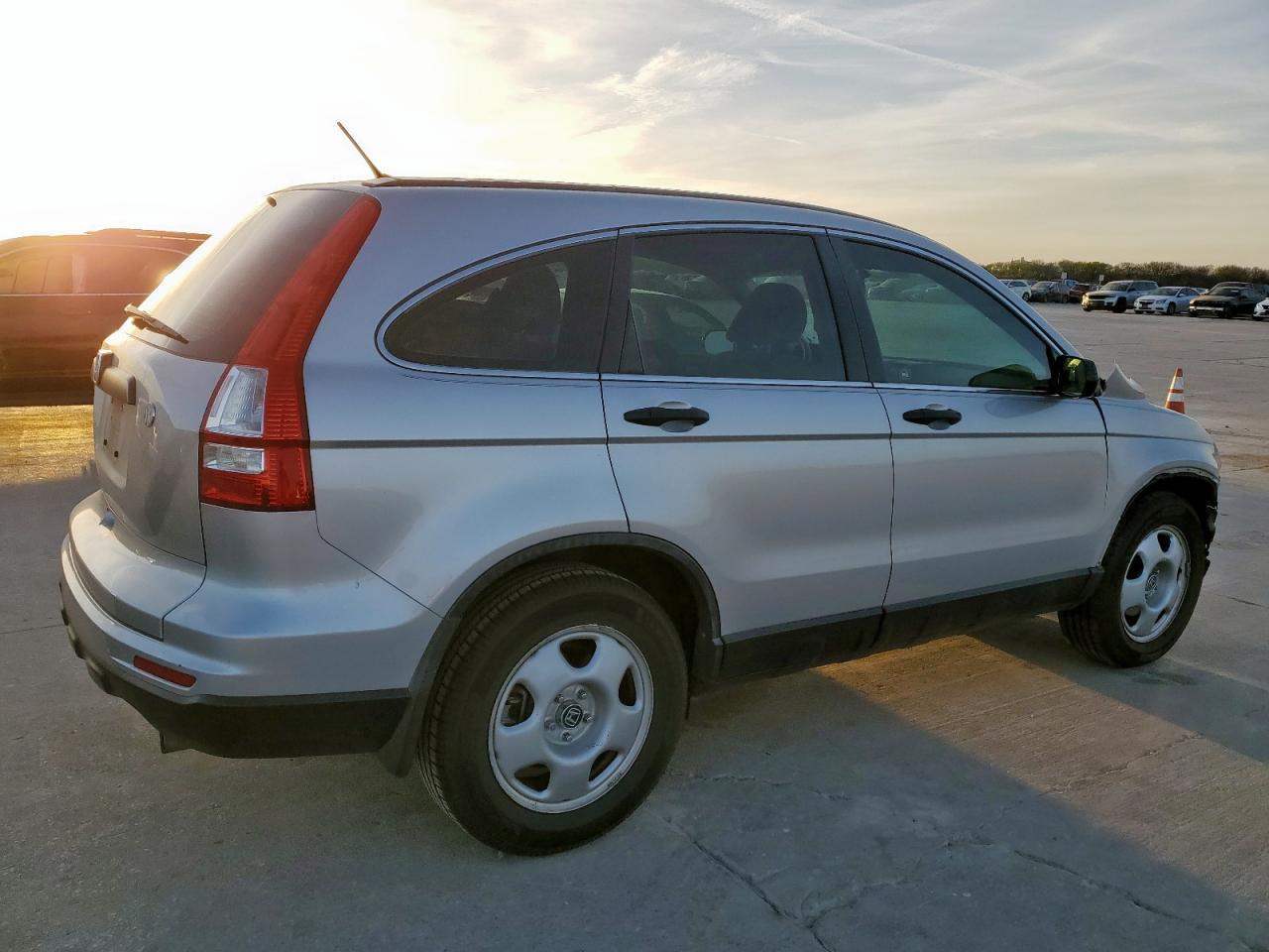 2011 HONDA CR-V LX - Image 3