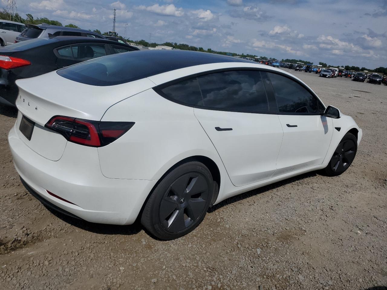 2023 TESLA MODEL 3 - Image 3