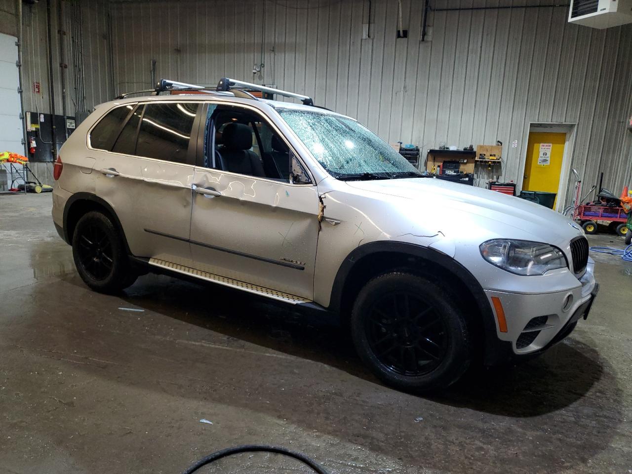 2013 BMW X5 XDRIVE3 - Image 4