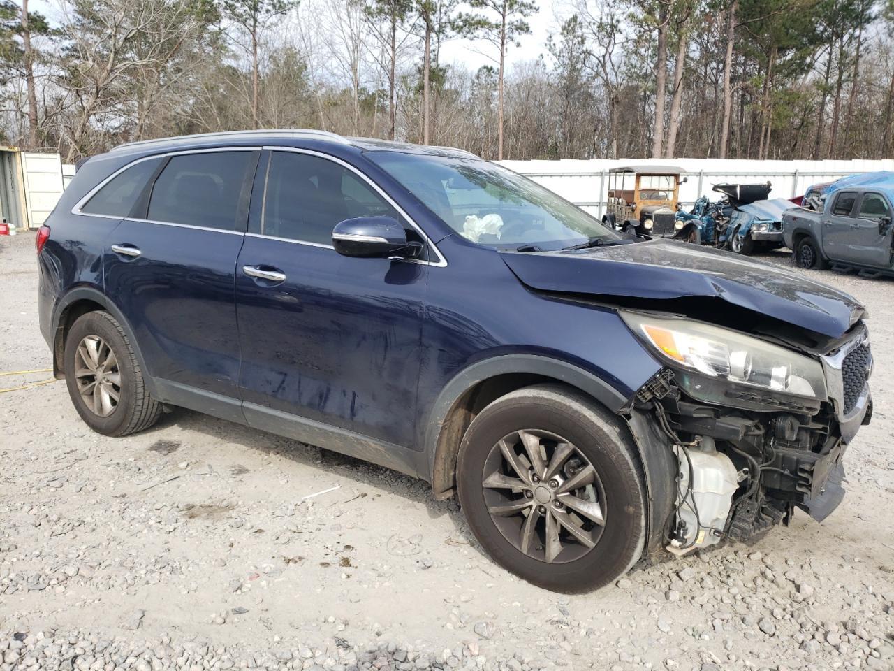 2016 KIA SORENTO LX - Фото 4