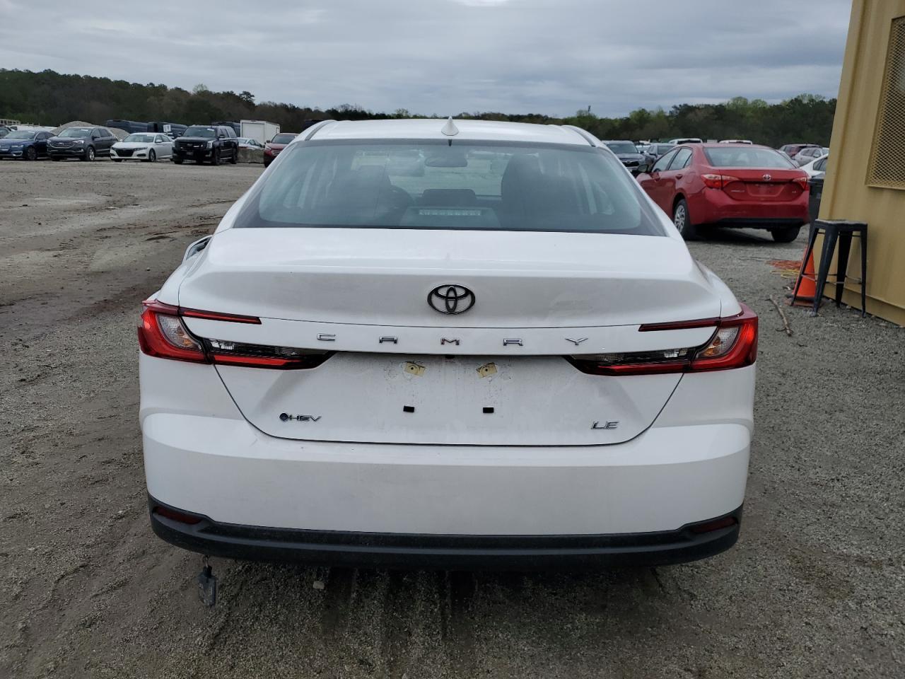 2025 TOYOTA CAMRY XSE - Фото 6