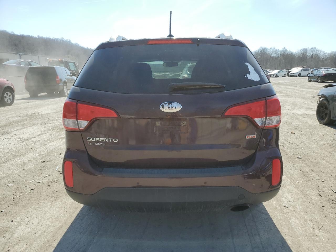 2014 KIA SORENTO LX - Фото 6