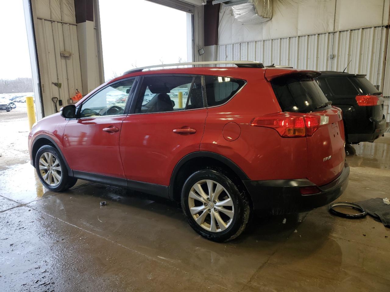 2015 TOYOTA RAV4 LIMIT - Фото 2
