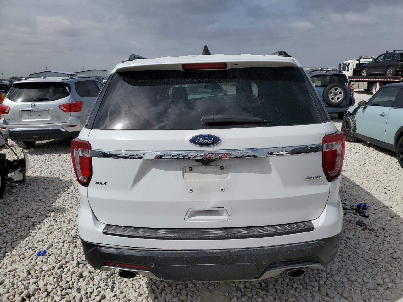 2018 FORD EXPLORER X - Image 6
