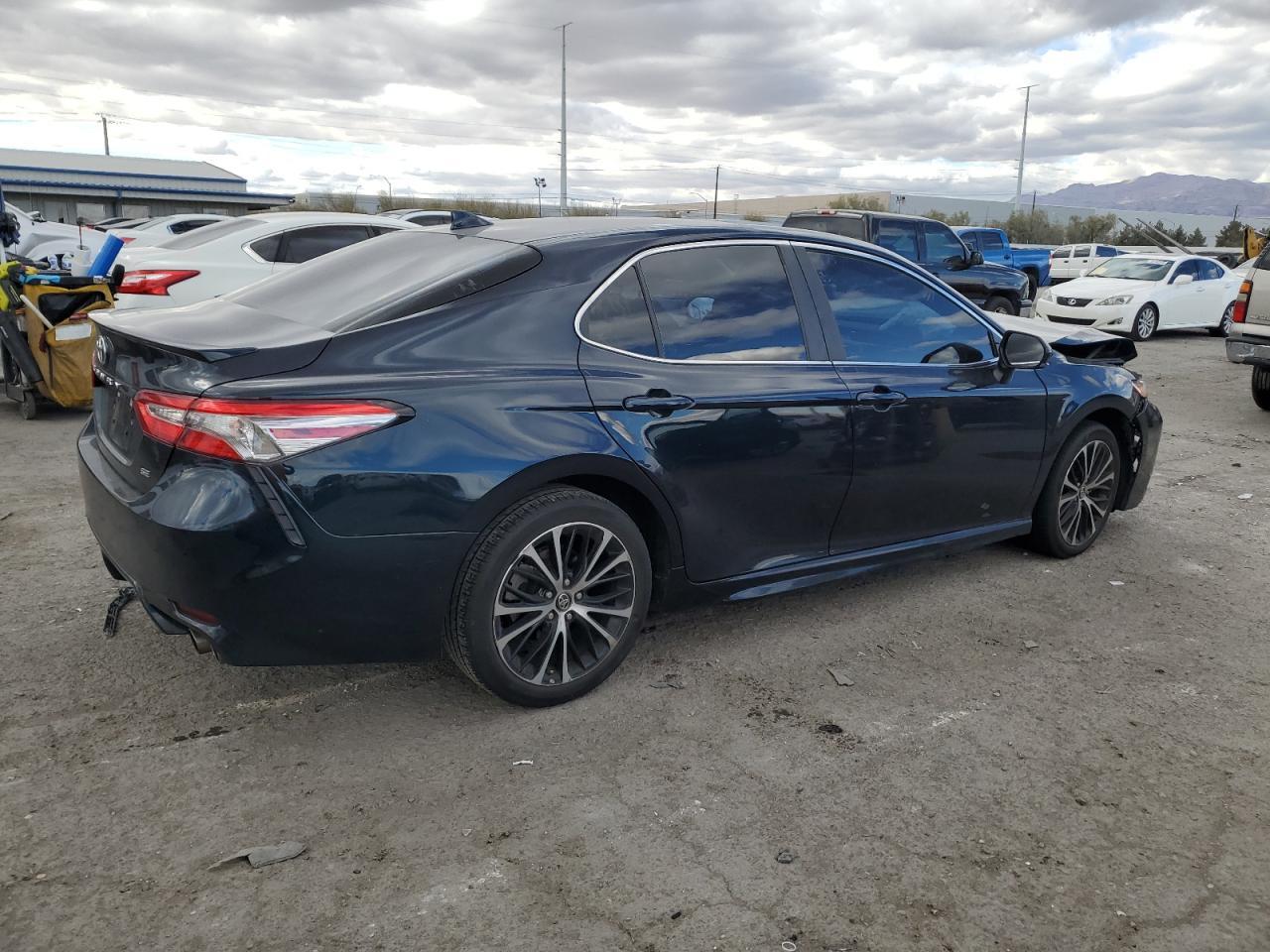 2019 TOYOTA CAMRY L - Image 3