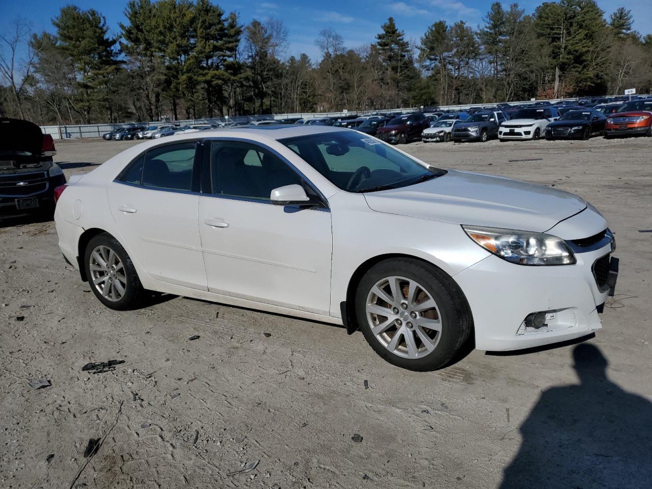 2015 CHEVROLET MALIBU 2LT - Image 4
