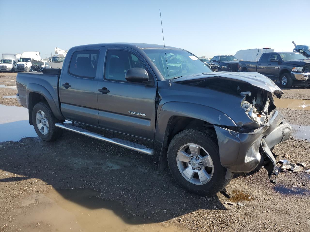 2014 TOYOTA TACOMA DOU - Фото 4