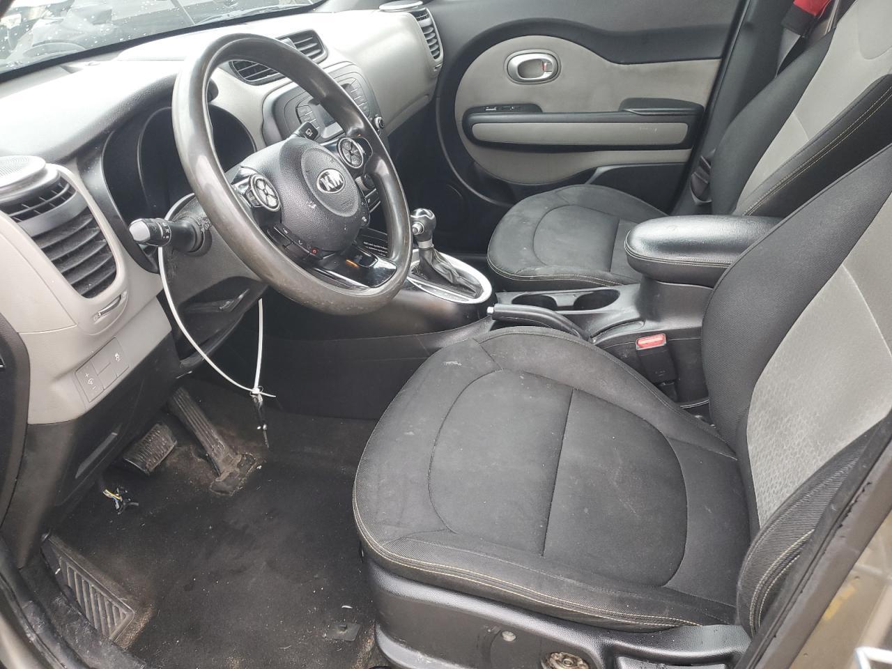 2014 KIA SOUL + - Фото 7
