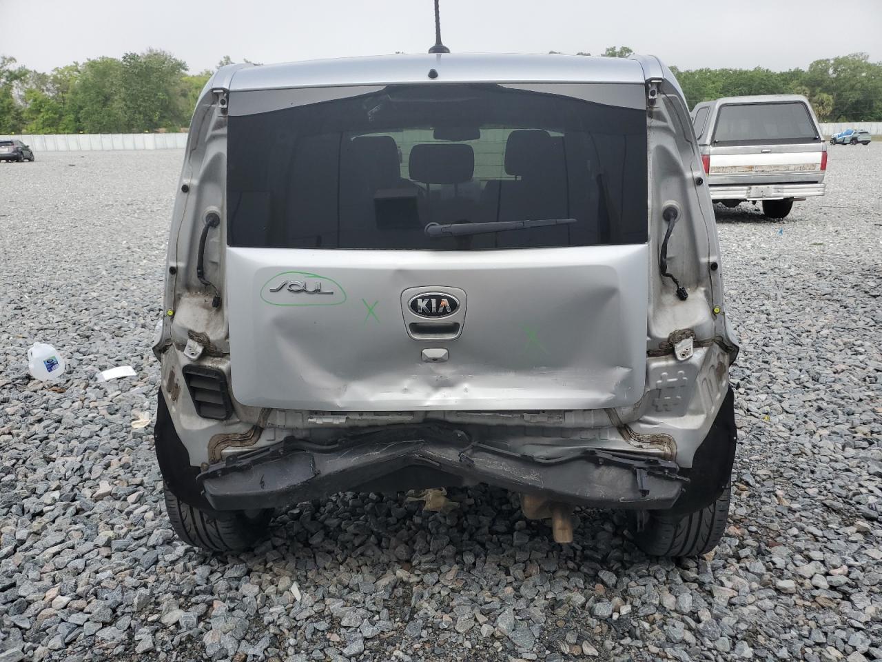 2013 KIA SOUL + - Image 6