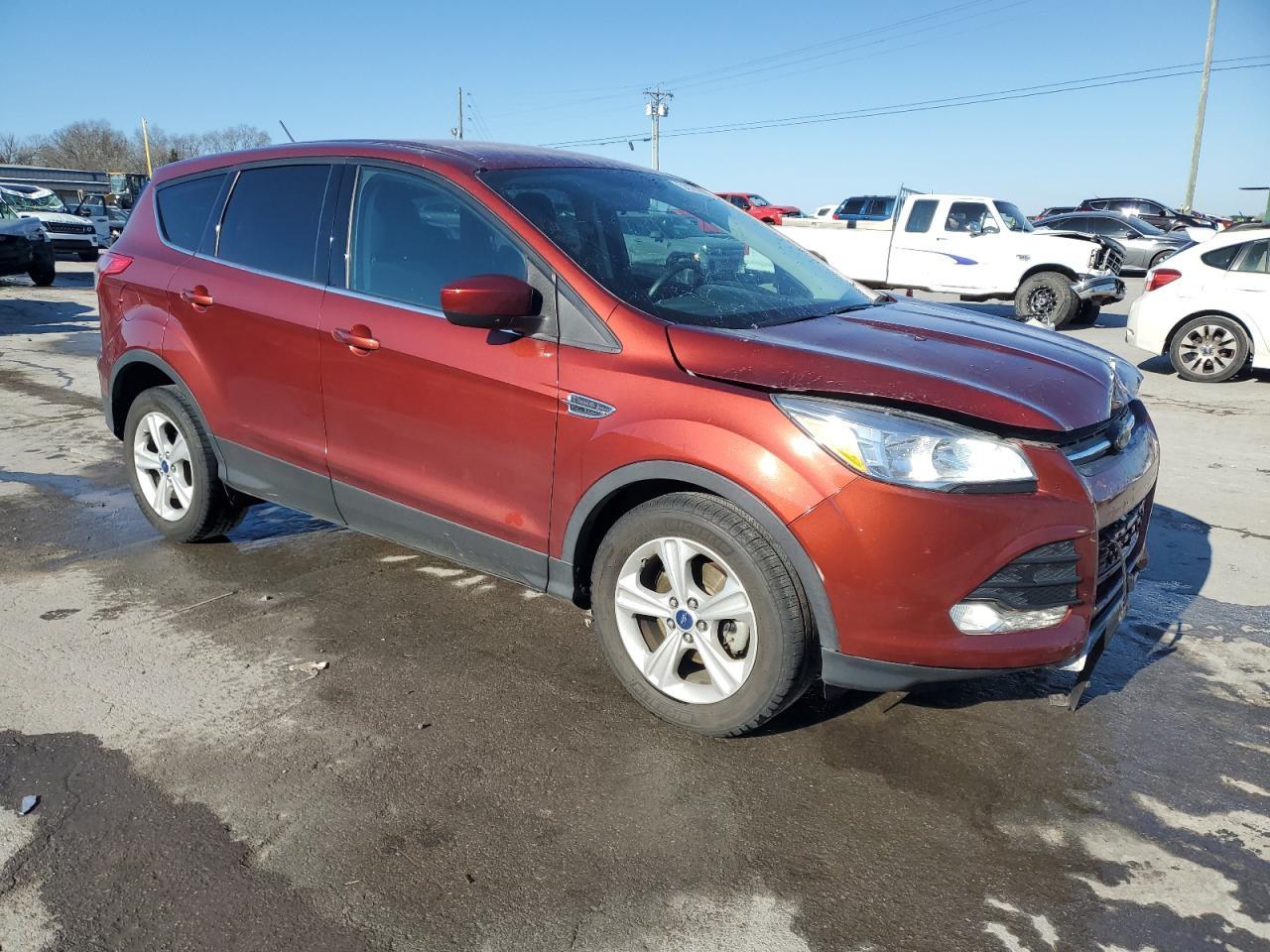 2015 FORD ESCAPE SE - Image 4