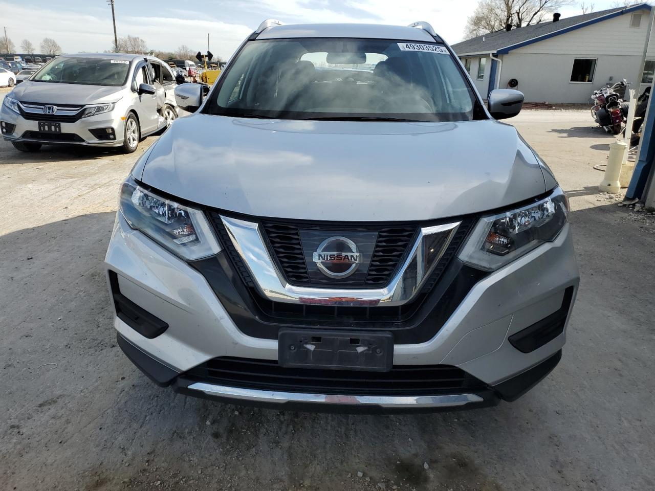 2017 NISSAN ROGUE S - Image 5