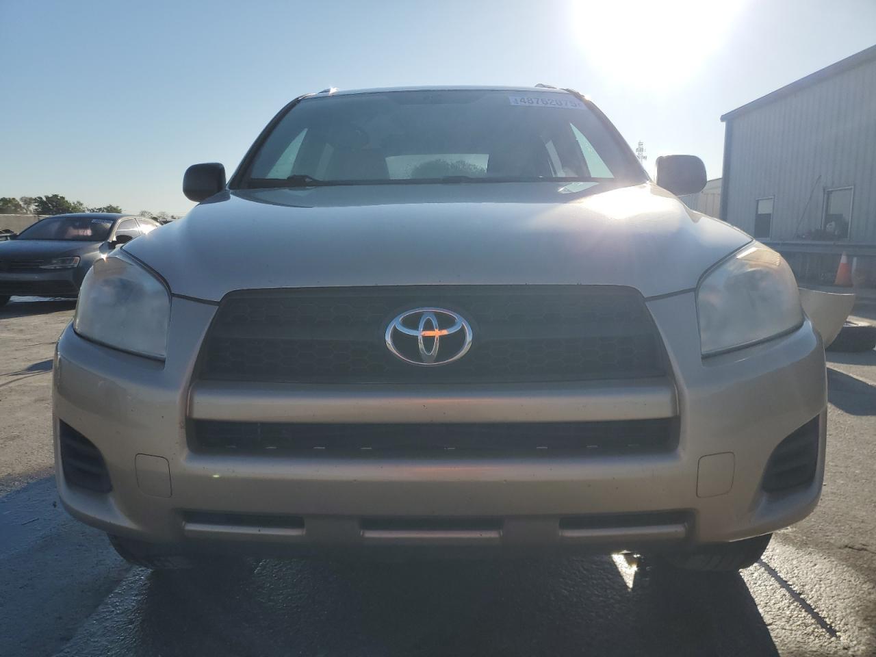 2011 TOYOTA RAV4 - Фото 5