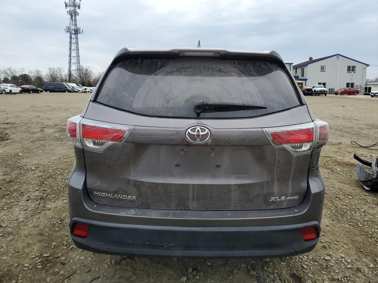 2014 TOYOTA HIGHLANDER - Фото 6