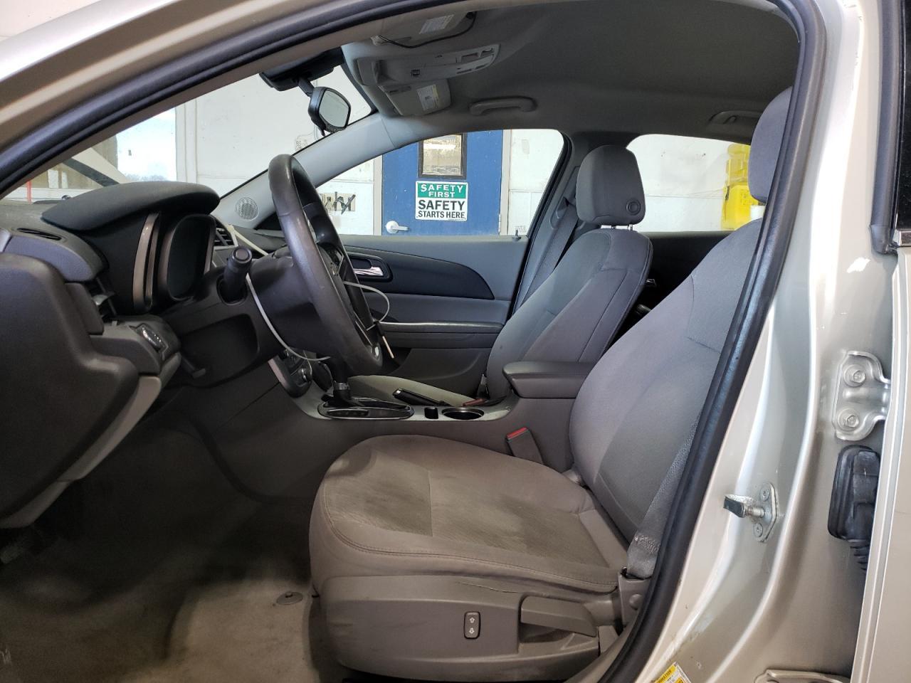 2015 CHEVROLET MALIBU LS - Фото 7