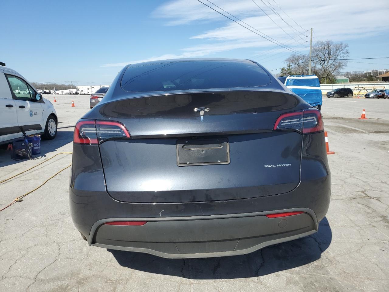 2024 TESLA MODEL Y - Image 6