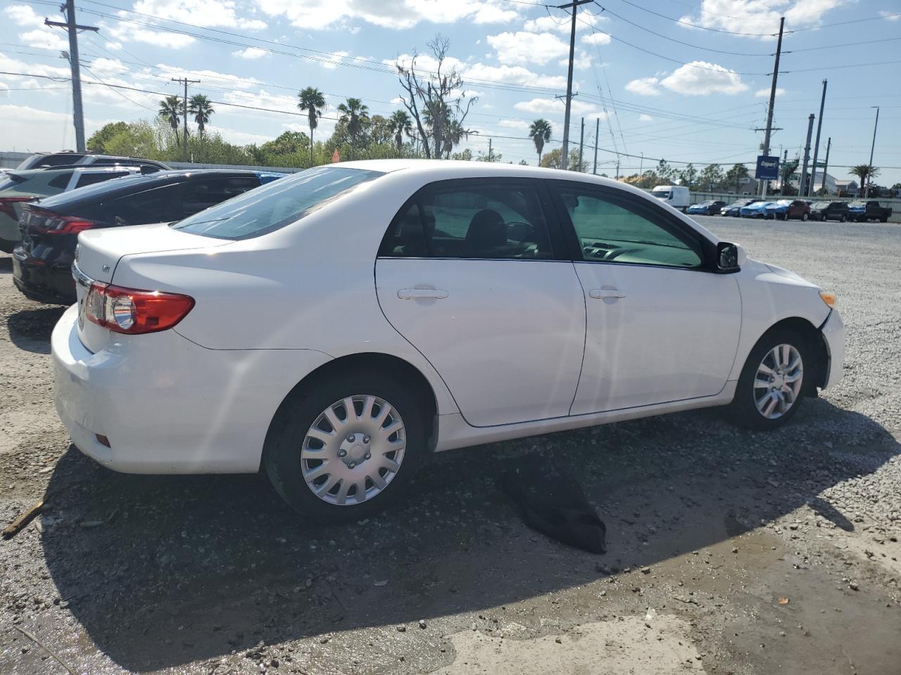 2013 TOYOTA COROLLA BA - Image 3