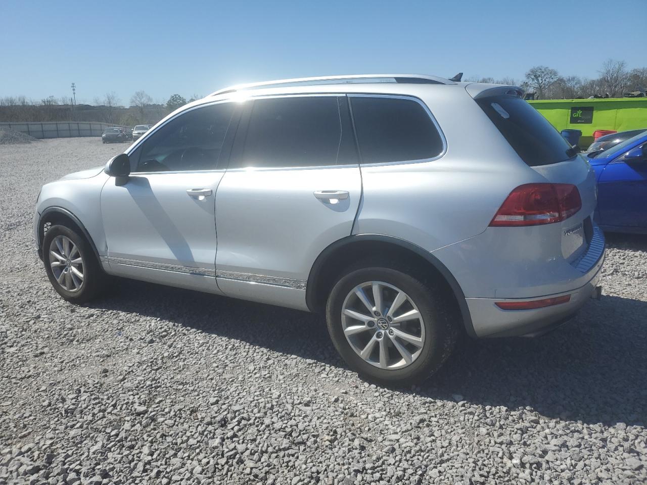 2011 VOLKSWAGEN TOUAREG V6 - Фото 2