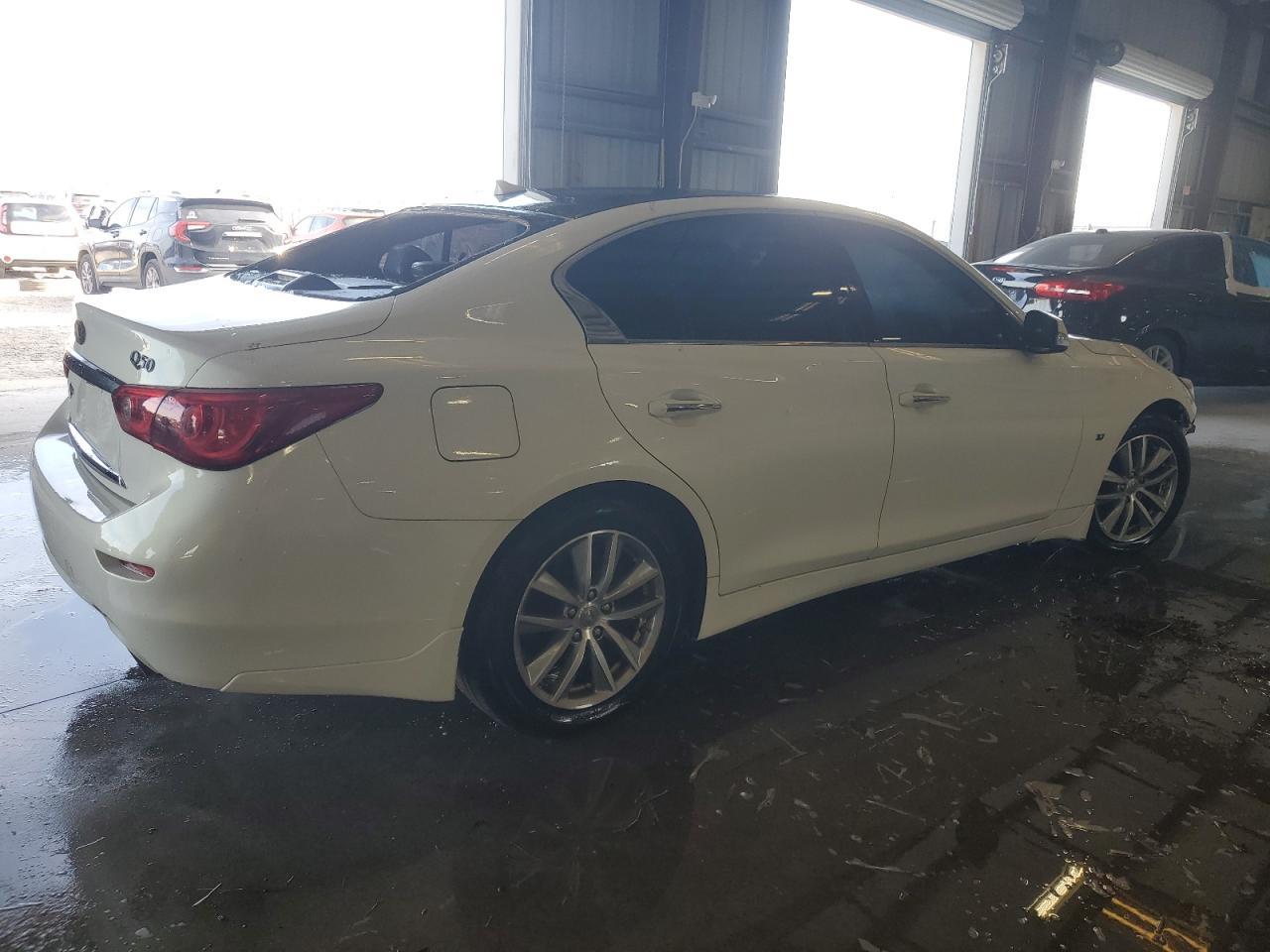 2015 INFINITI Q50 BASE - Фото 3